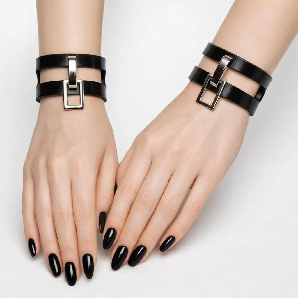 Everly Suspended Day Cuff Set