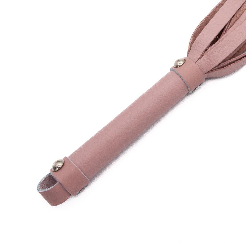 Stupid Cute Flogger - Image 4