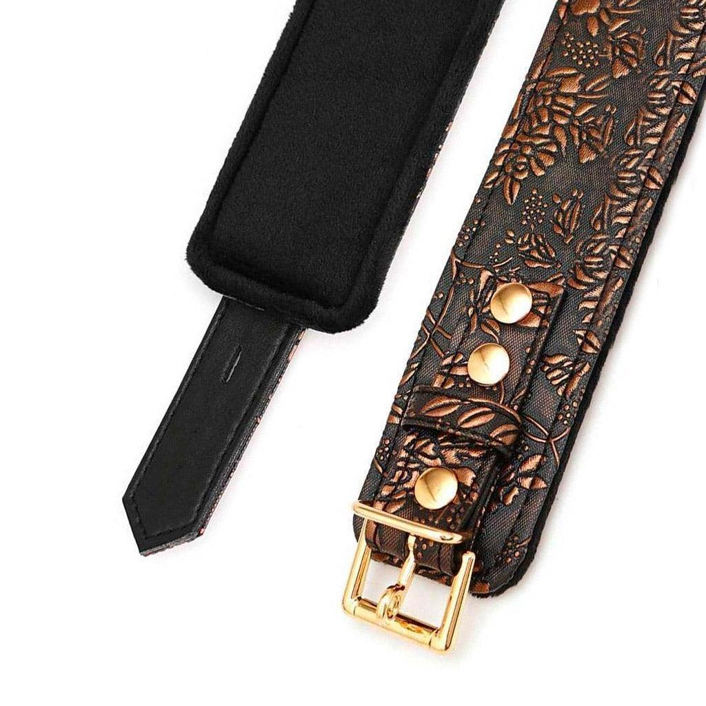 Vegan Floral with Faux Fur Collar and Leash Set - Image 5